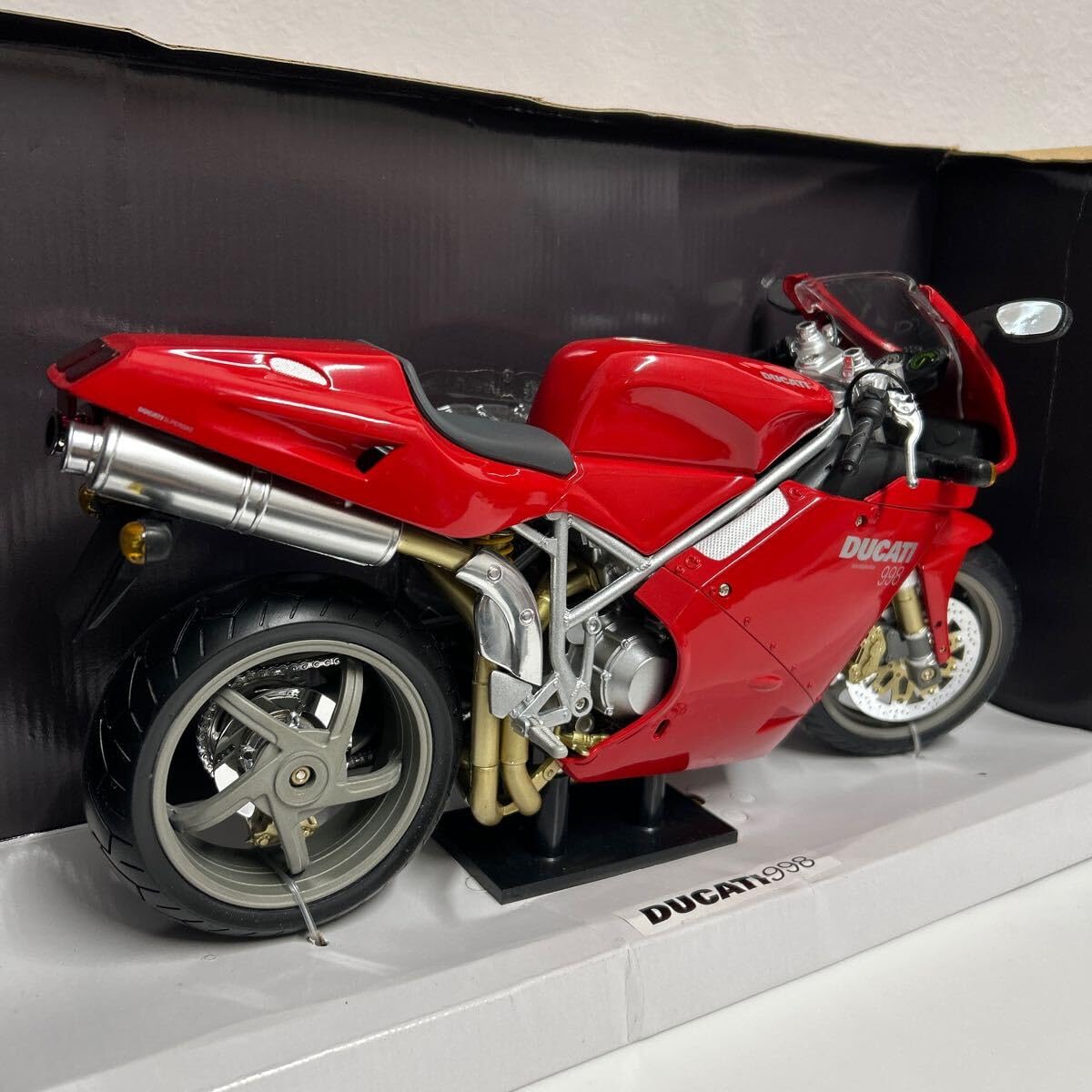 Amazon | NewRay 1/6 Ducati 998 testastretta Red ニューレイ